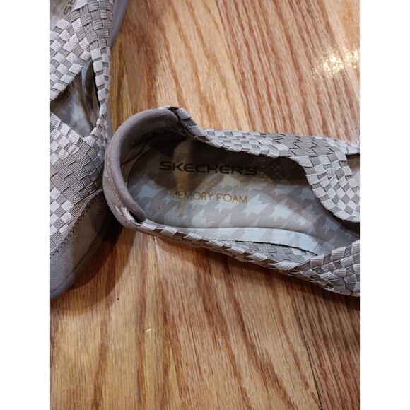 Skechers Taupe Savor‎ Entice Woven Relaxed Fit Slip-On Memory Foam Shoes 9.5 - Picture 6 of 10